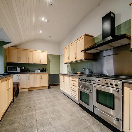 Daire Percys Place Sleep 11, 15 Minute To Centre Free Parking Edinburgh