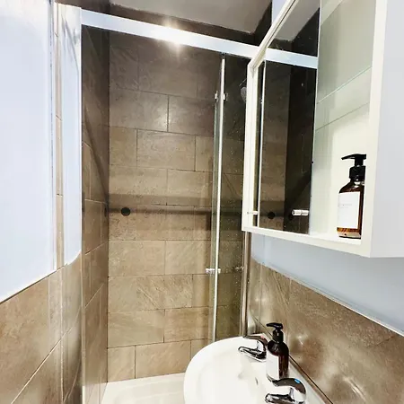 Stylish Flat In Historic Centre דירה