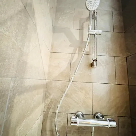 Stylish Flat In Historic Centre * אדינבורו