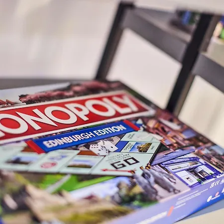 Adagio Royal Mile Апарт-отель