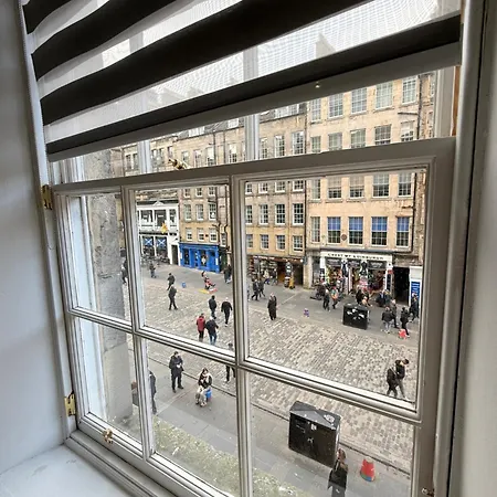 4 Royal Mile Flat Near Castle Apartment