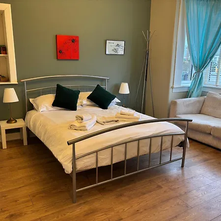 Netherby 3* Edinburgh