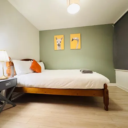 Apartmán 15 Mins To Princes Street Spacious Lakeside With Free Parking