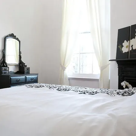 Royal Mile Edinburgh