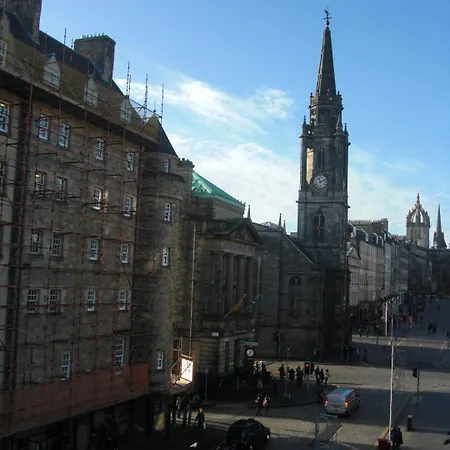 Royal Mile 公寓 *
