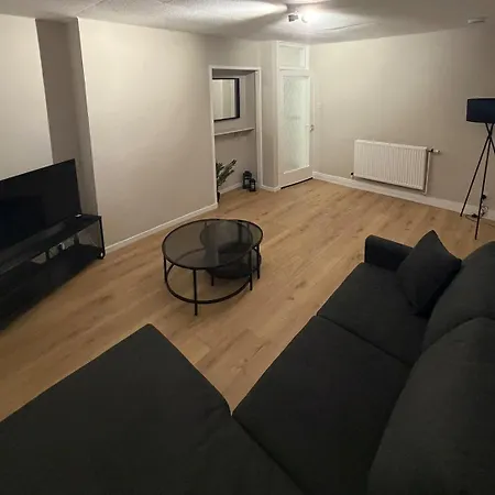 Spacious 2 Bed With Private Parking Space *