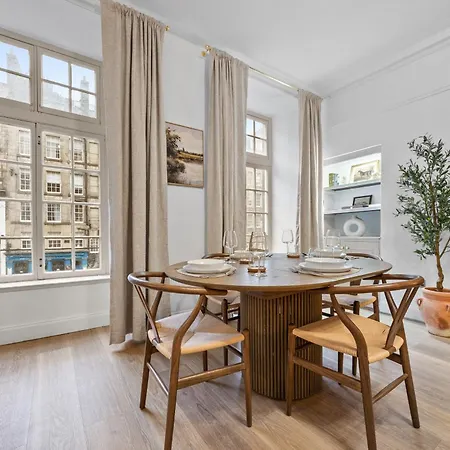 Burnets Close 2 Bedroom -