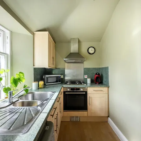 Bnbnova - 1br - By Castle - West End *