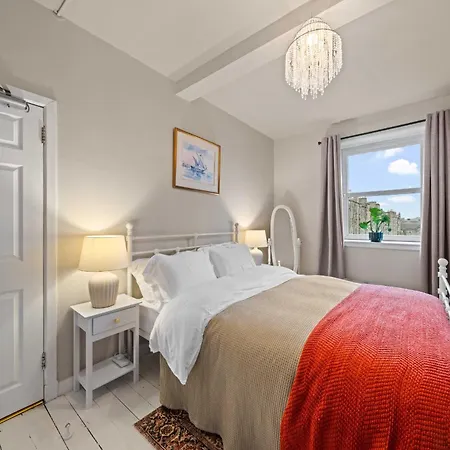 Dewar 3 Bedroom - *