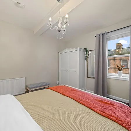 Dewar 3 Bedroom - * Edinburgh