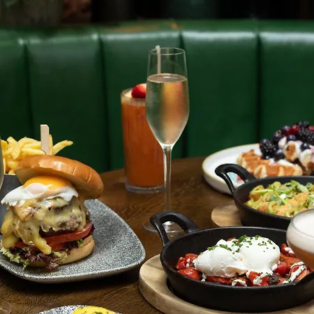 فندق Rabble