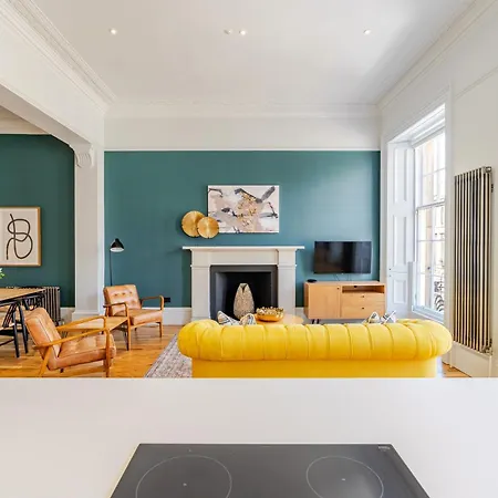 Apartment Dragon Luxury Serviced At Alva Street *