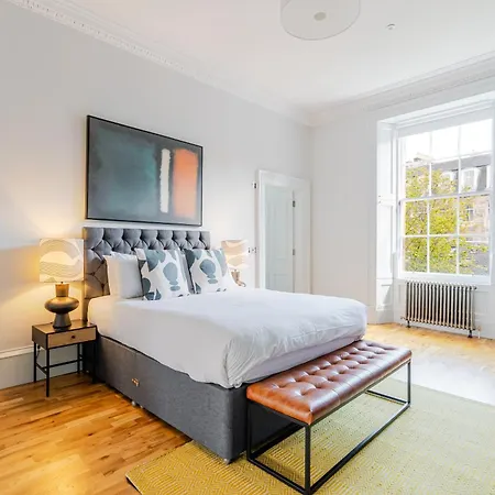 Apartment Dragon Luxury Serviced At Alva Street Edinburgh