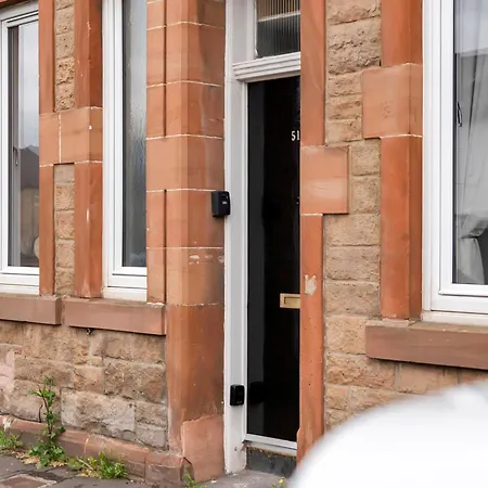 Cozy With Character Logie Main Door Flat * Edinburgh