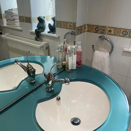 Bed & Breakfast Carmichael 3*