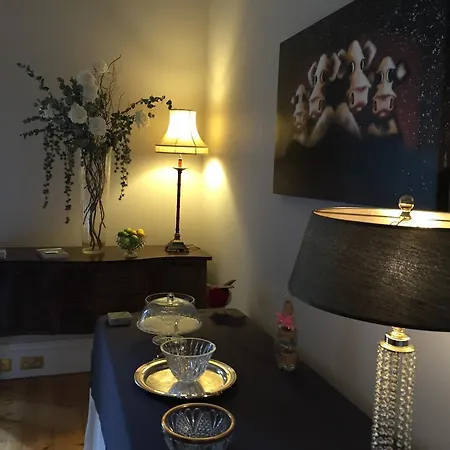 Claremont House 5* Edimburgo