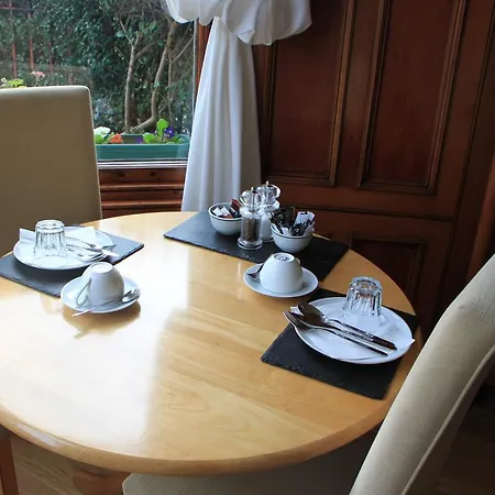 Canadale 4* Edinburgh