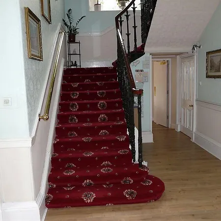 Cumberland 3*