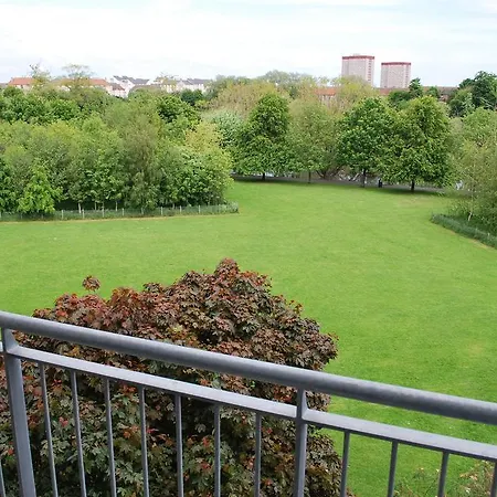 Lochend Park View