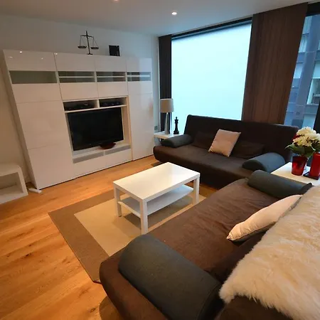 شقة Meadows Apartments- In Quartermile *
