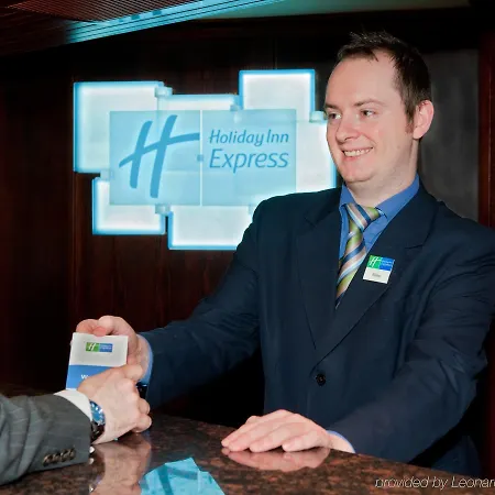 Express Centre By Ihg 3* Edimburgo