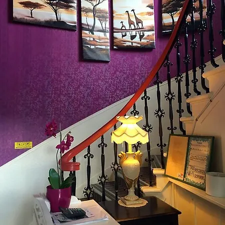 فندق مبيت وإفطار Travel 3*