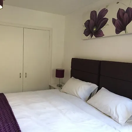 Apartament Lochrin By