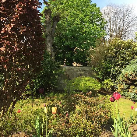Bed & Breakfast Claremont House