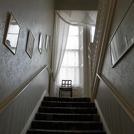 Ashgrove House Edinburgh