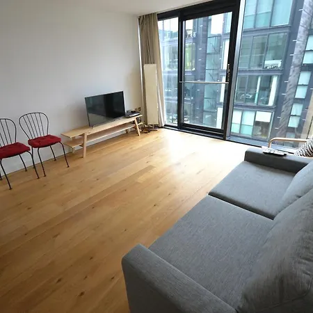 شقة Meadows Apartments- In Quartermile *