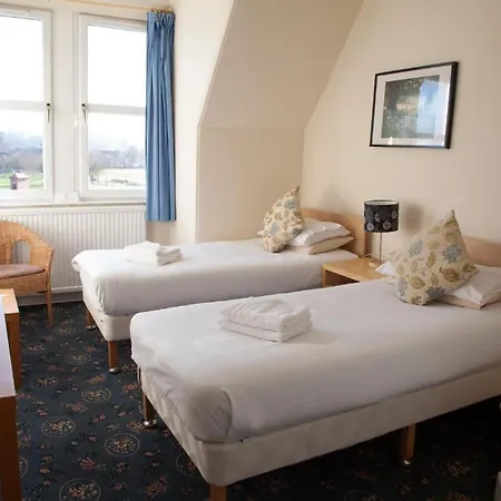 Garfield Bed & Breakfast 4*