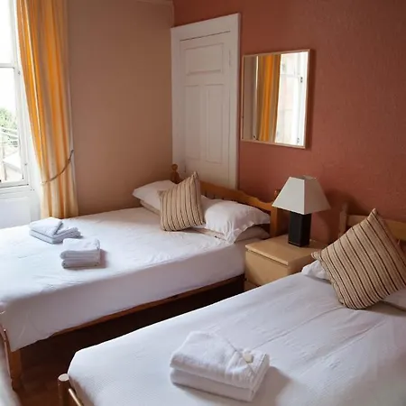 Garfield Bed & Breakfast 4*