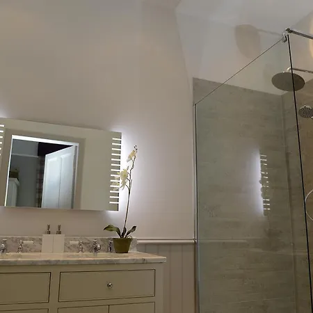 Nyaraló Wm Edinburgh