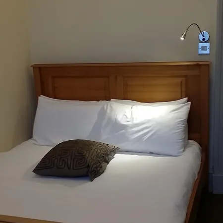 Casa de hóspedes Mw Townhouse 4*