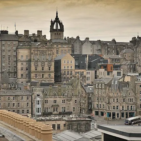 命运苏格兰 - 圣安德鲁广场公寓酒店 *