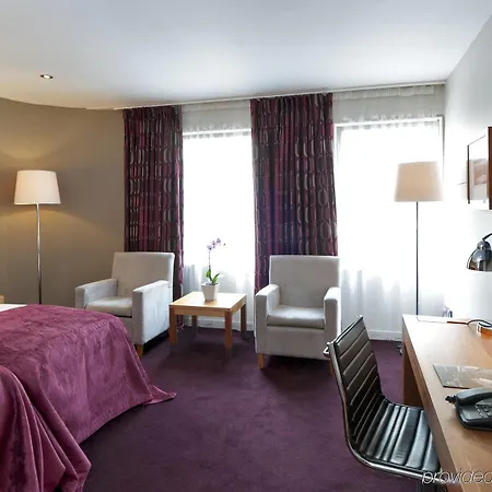 아펙스 시티 오브 호텔 4*