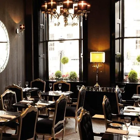 Hotel Nira Caledonia