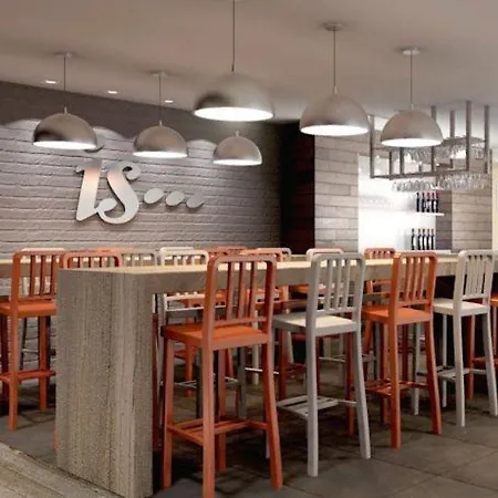 爱丁堡中心南桥 - 皇家大道宜必思酒店 爱丁堡