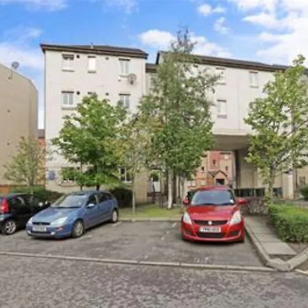 Haymarket Holiday Home, 3 Bedrooms & Parking