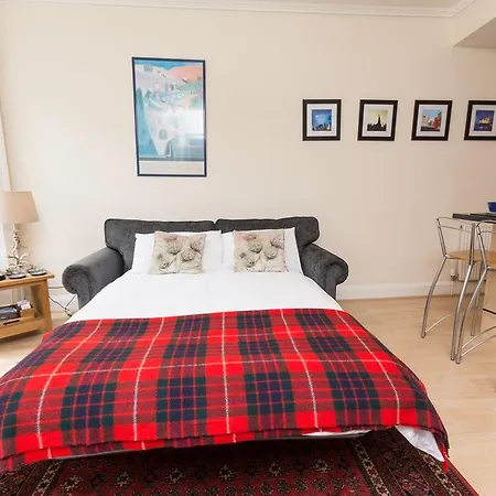 Luxury New Town 1 Bed