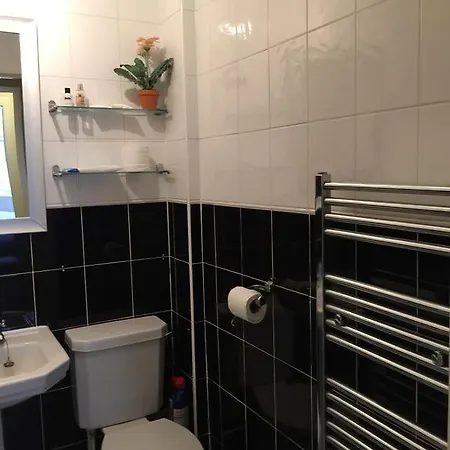 Apartment East Fountainbridge Edinburgh