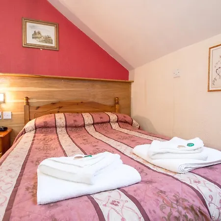 Corstorphine Hotel 3*