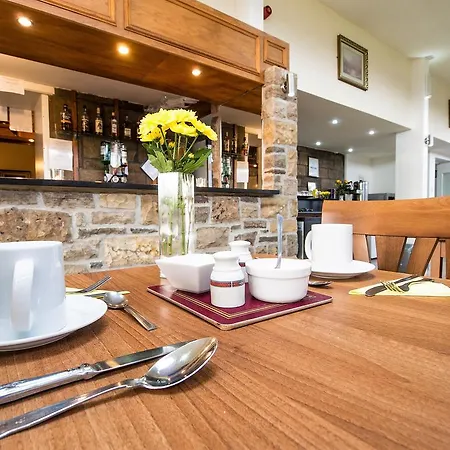 Cumberland Hotel