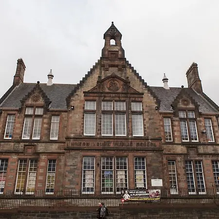 The Queens View * Эдинбург