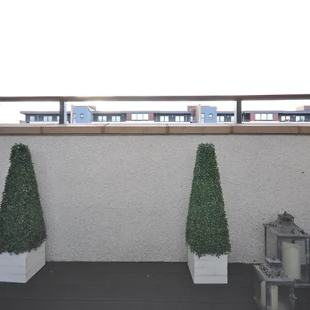 Apartment Quiet Spacious And Modern Sleeps 4 *