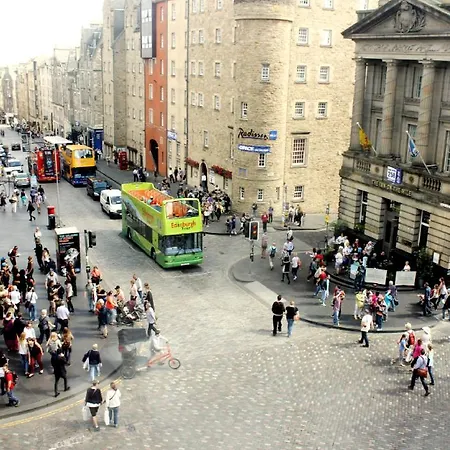 Διαμέρισμα Royal Mile Mansions 14 *