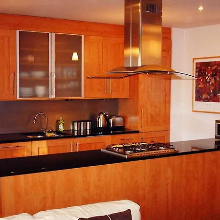 Dreamhouse Holyrood Park