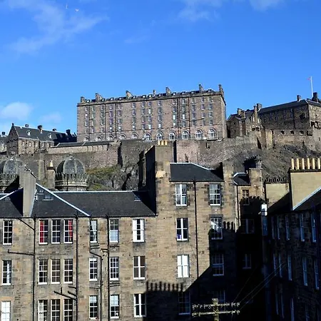 Apartment Castle Views Edinburgh