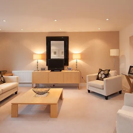 Apartament The Corstorphine No. 1