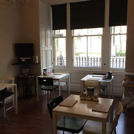 Oda ve Kahvaltı Ramsay's